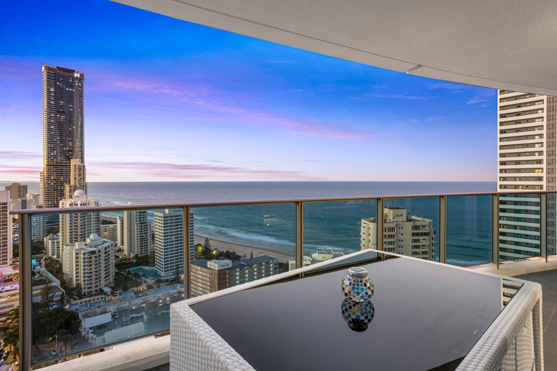 H Star Residences-- Paradise Stayz Gold Coast Dış mekan fotoğraf
